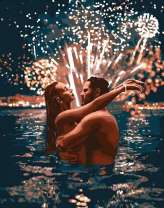 Купание на фоне феерверков