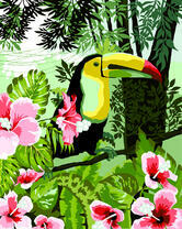 Тукан на цветущем дереве