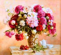 Пышный букет в вазе с цветами