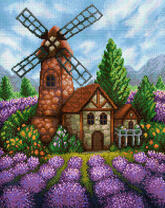 Мельница и поле лаванды