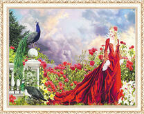 Женщина в красном платье и пара павлинов