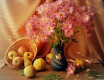 Ваза с букетом, яблоки и груши