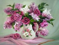 Кувшинчик с сиренью и розами