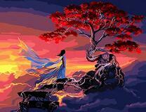 Девушка у вечного дерева