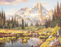 Озеро с видом на высокую гору