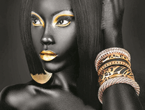 Портрет темнокожей девушки с каре