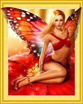 Маленькая фея на цветке