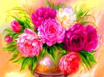 Пионы в металлической вазе