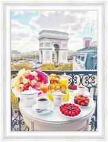 Романтический завтрак на фоне Триумфальной арки