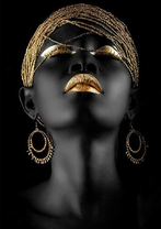 Черная девушка с золотым макияжем