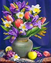 Нежный букет ирисов, тюльпанов и нарциссов