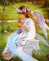 Ангулочек целует котенка