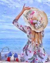 Нежная девушка на берегу моря