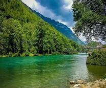 Подвесной мост через горную реку