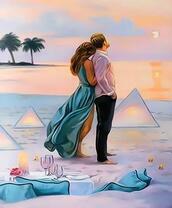 Влюбленная пара на белом песочке пляжа