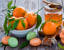 Апельсины, мед и макаруны