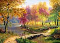 Деревянный мостик через маленькую реку