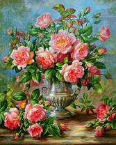 Букеты розовых роз в вазе