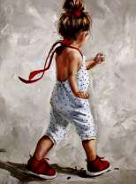 Маленькая модница на прогулке