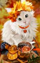 Кошечка с глинтвейном в осенних листьях