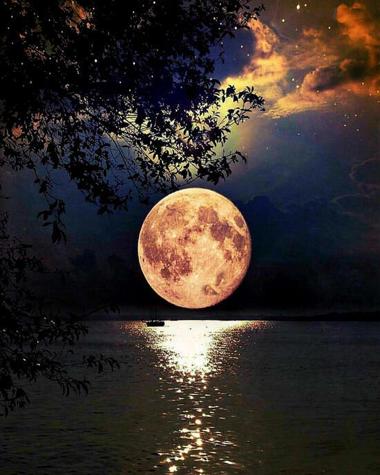 Картина по номерам 40x50 Большая полная луна и лунная дорожка на озере