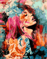 Девушка с розовыми волосами