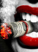 Сигара с банкнот