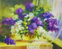 Сочный букет сирени в банке