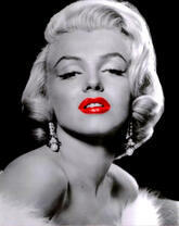 Мерлин Монро с красной помадой