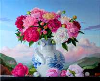 Пионы в расписной вазе