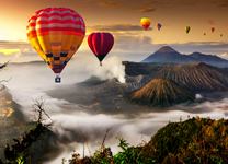 Воздушные шары над облаками