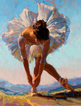 Балерина на фоне гор