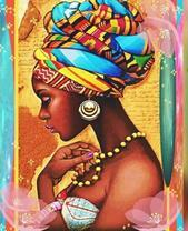 Милая смуглая женщина в чалме