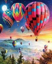 Полет воздушных шаров над горами и лесами