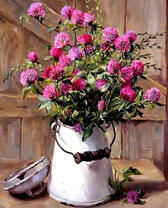 Букет клевера в бидончике