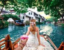 Следуй за мной по лазурному каналу Венеции