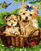 Собачка и щенок в корзине