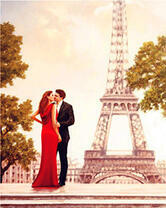 Поцелуй на террассе у Эйфелевой башни