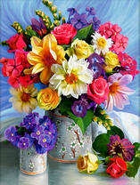 Яркие букетики весенних цветов