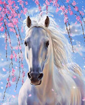 Белая лошадь под цветущеми ветвями сакуры