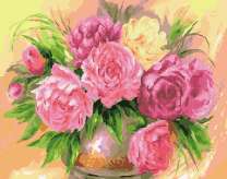 Пионы в круглой вазе